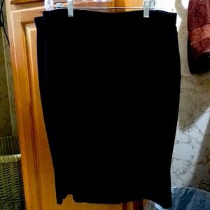Counterparts black stretch fit pencil skirt